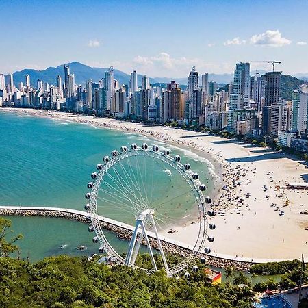 Apto A 100M Da Praia Central Balneário Camboriú Exterior foto
